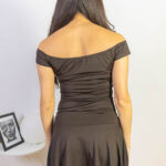 Vestido Corto Hombros Descubiertos Cafe Amanda 2kinspire modelo 001 3 de 4 | 2kinspire