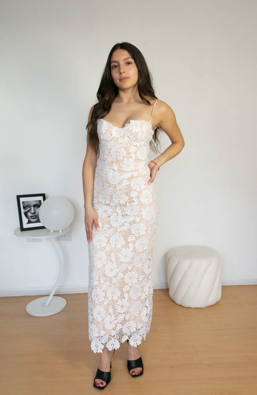 Vestido Largo de Encaje Blanco con Corset Juliet