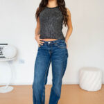Top Brillante Sin Mangas Mujer modelo 3 | 2kinspire