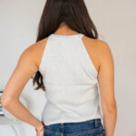 Top Brillante Sin Mangas Mujer modelo 4 | 2kinspire