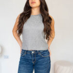 Top Brillante Sin Mangas Mujer modelo 7 | 2kinspire